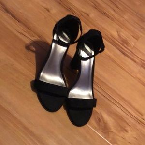 Black high heels sandals